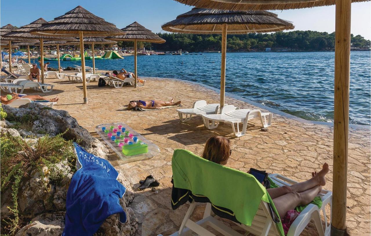 Pet Friendly Apartment In Porec With Wifi Exterior photo
