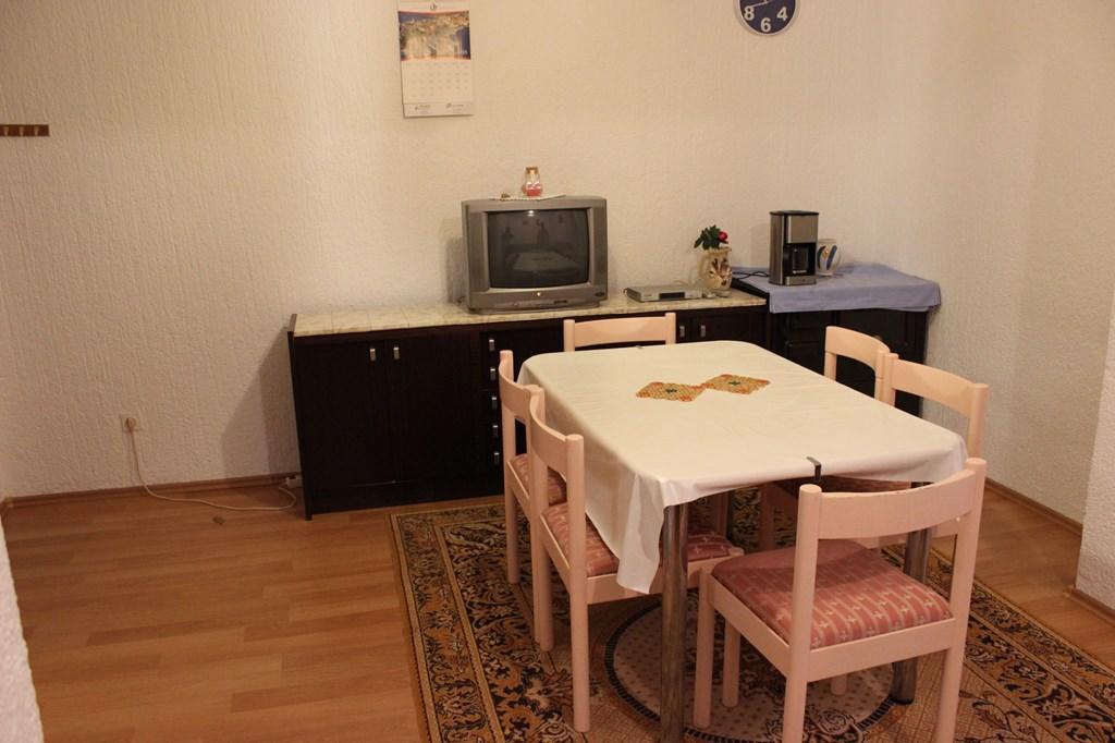 Pet Friendly Apartment In Porec With Wifi Room photo
